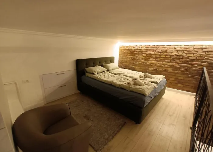 Apartment Duna River Shining *