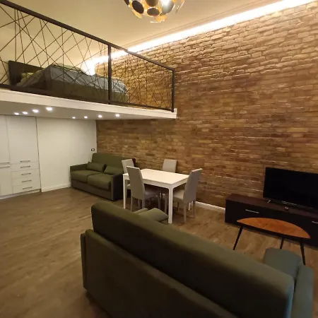 Duna River Shining Lägenhet *